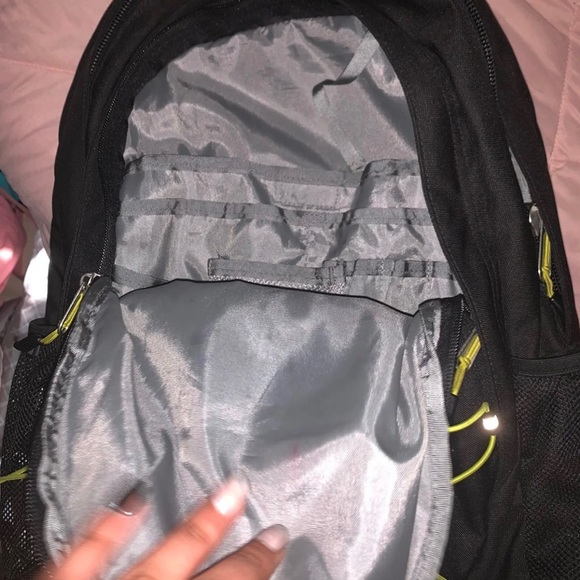 north face - Picture 3 of 5